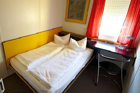 Motel Pelikan Dettelbach Zewnętrze zdjęcie